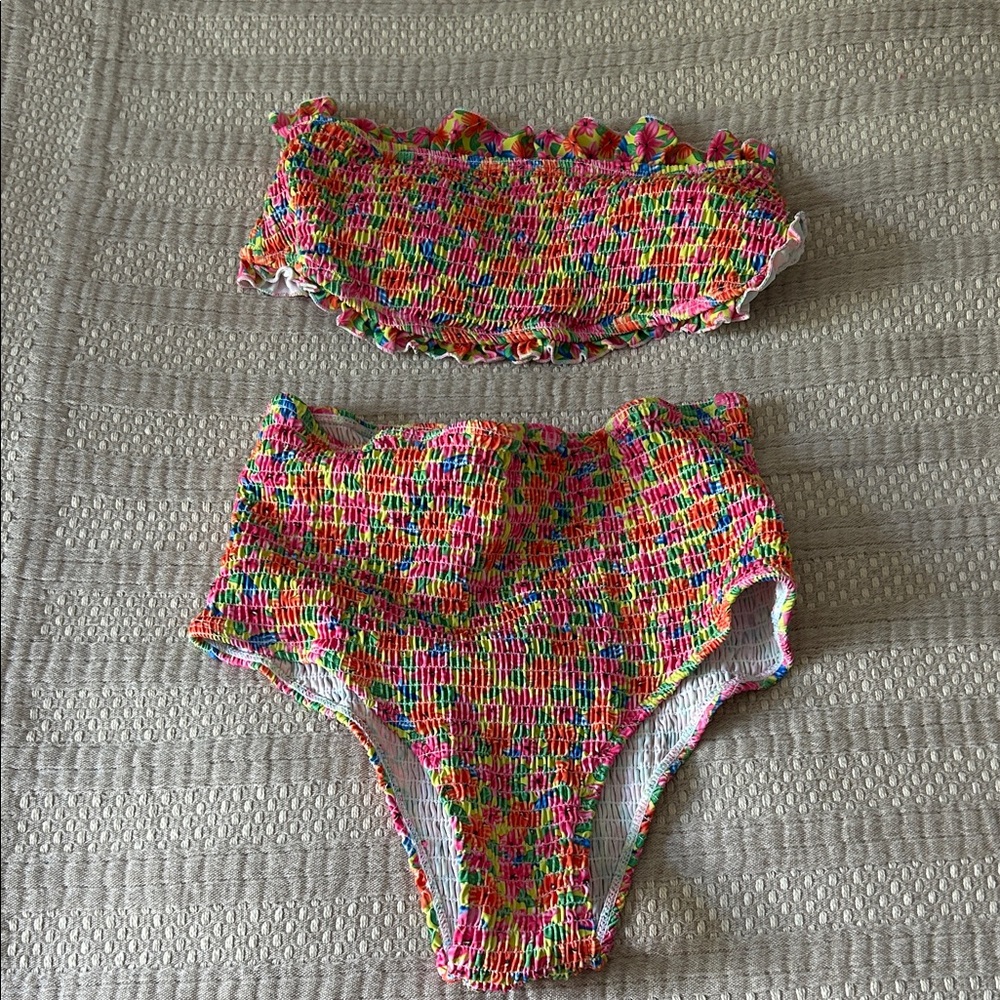 Maternity swimwear